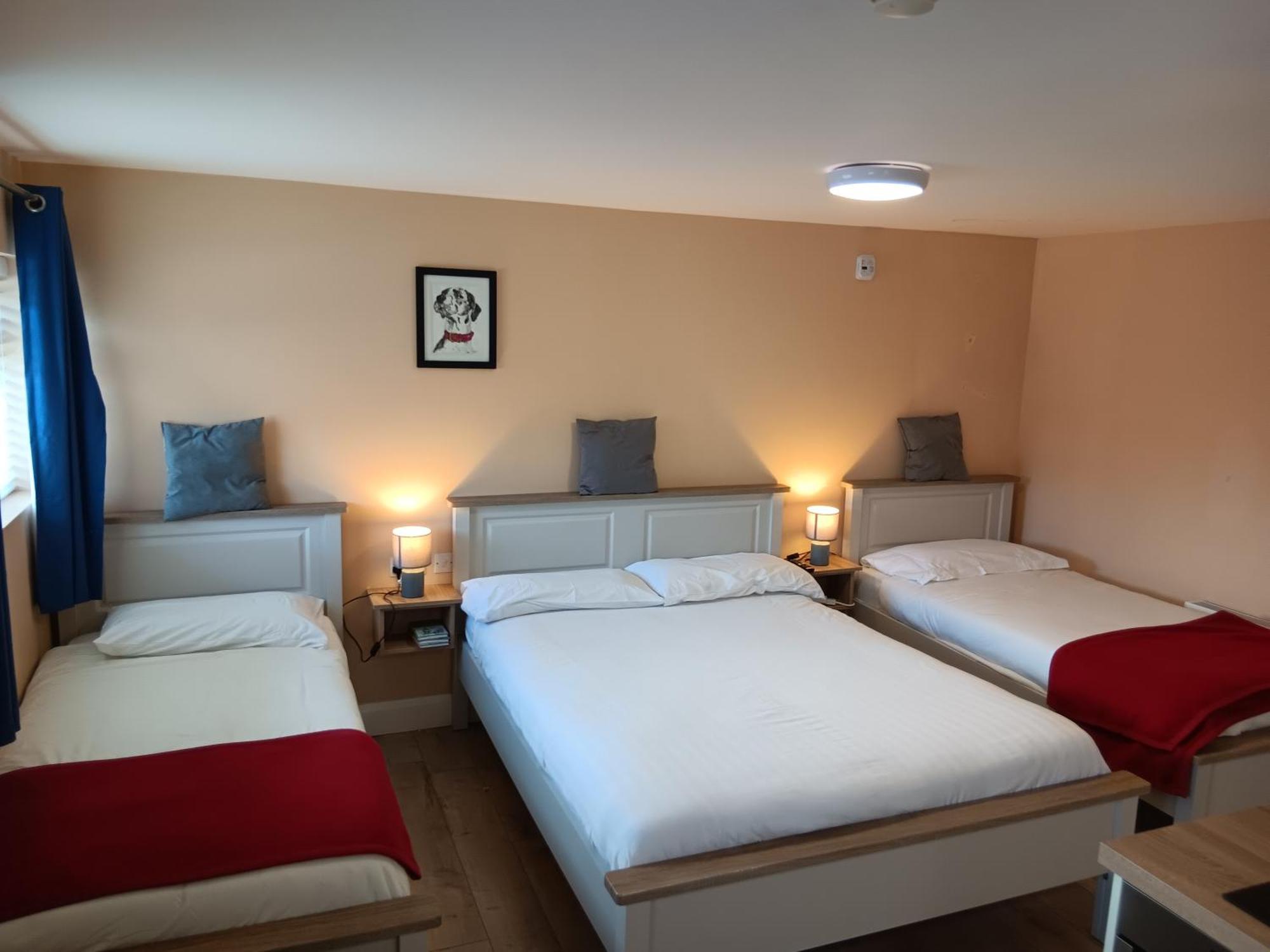 Matty'S Pub - Apartment'S Carlow Luaran gambar