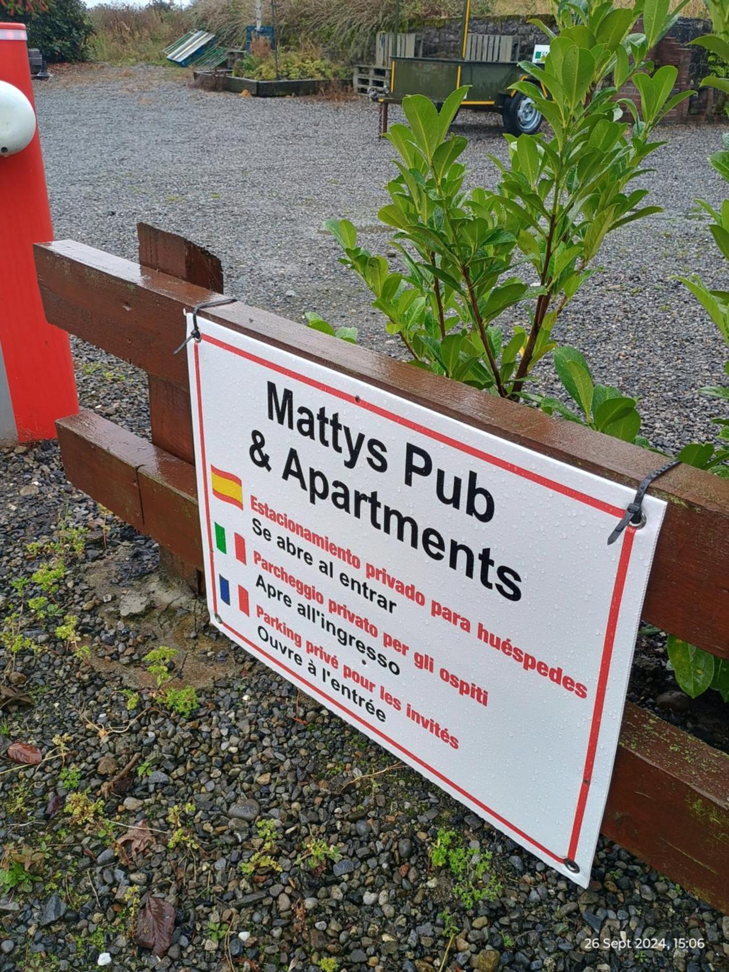 Matty'S Pub - Apartment'S Carlow Luaran gambar